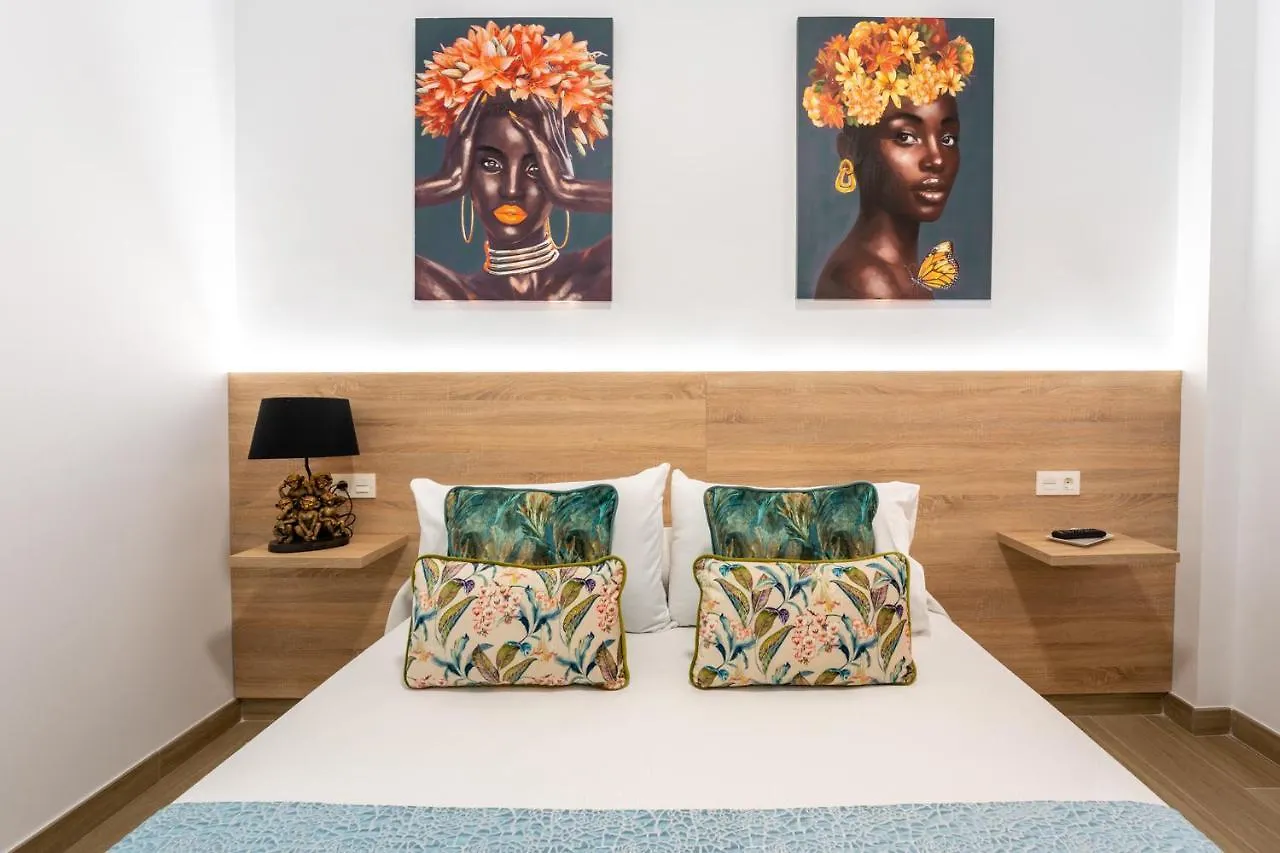 Hostal Romerito Malaga Guest house