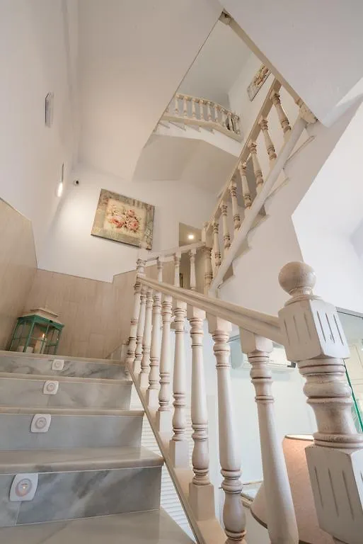 Hostal Romerito Malaga Guest house
